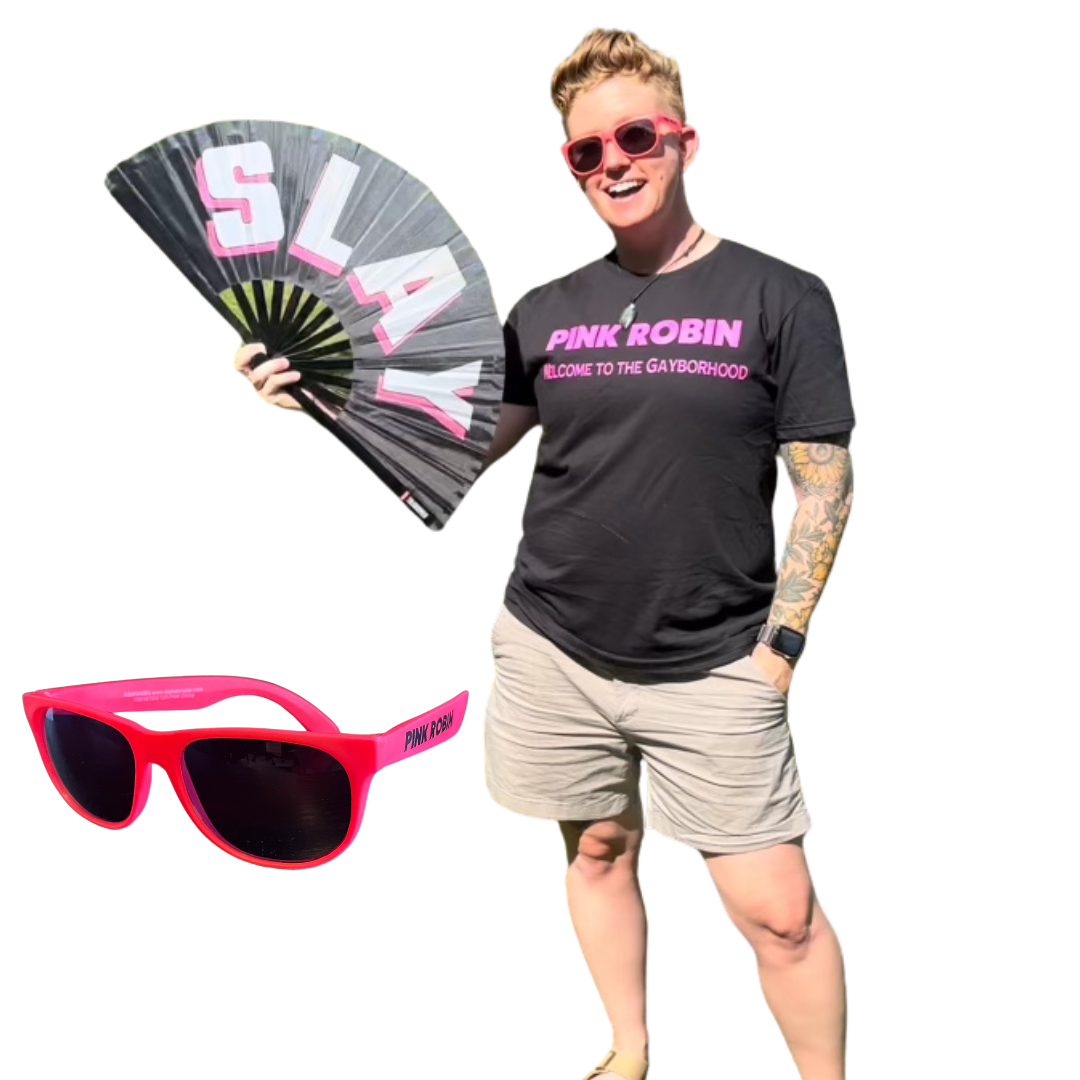 Pink Robin T-Shirt and Sunnies